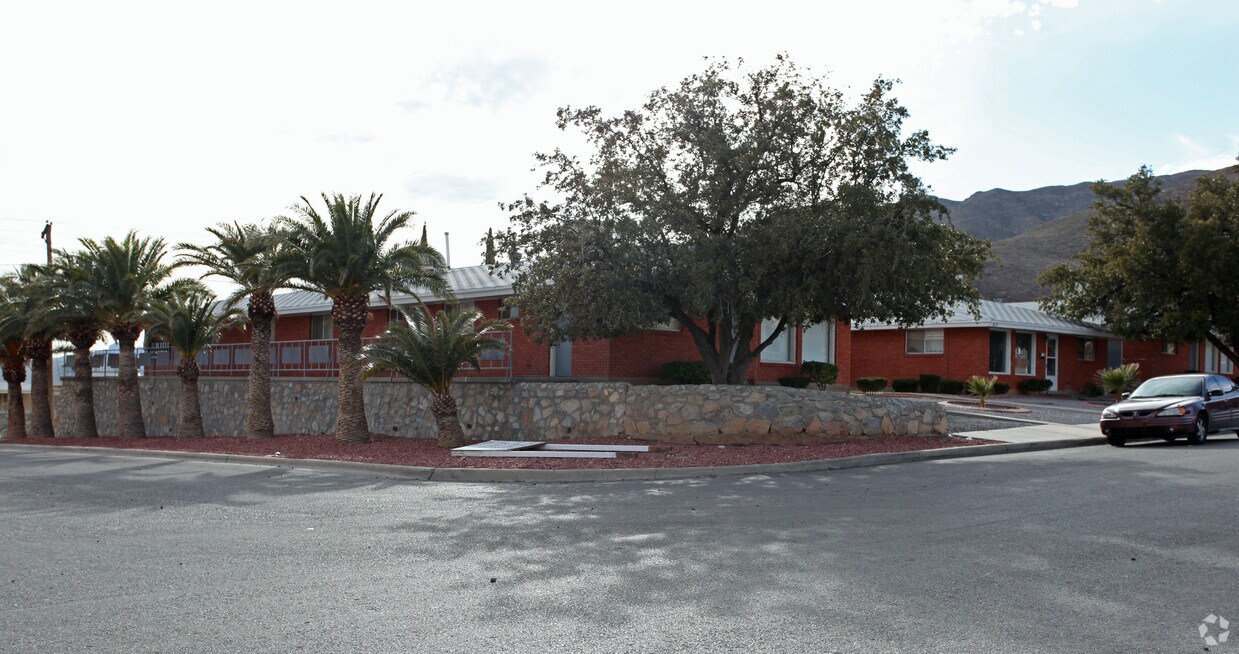 2624 Morehead Ave, El Paso, TX 79930 Apartments in El Paso, TX