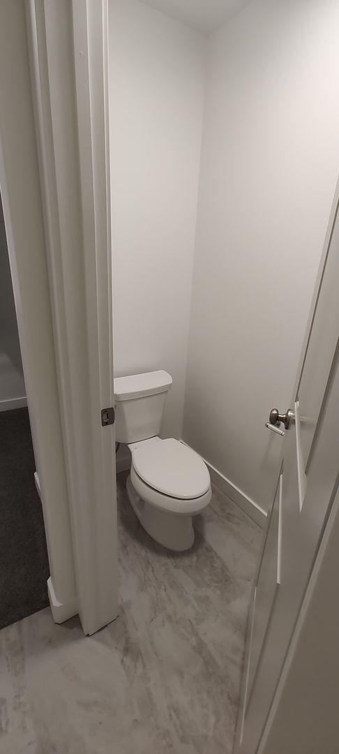 Building Photo - GET $500 OFF THE FIRST MONTHS RENT!!!!