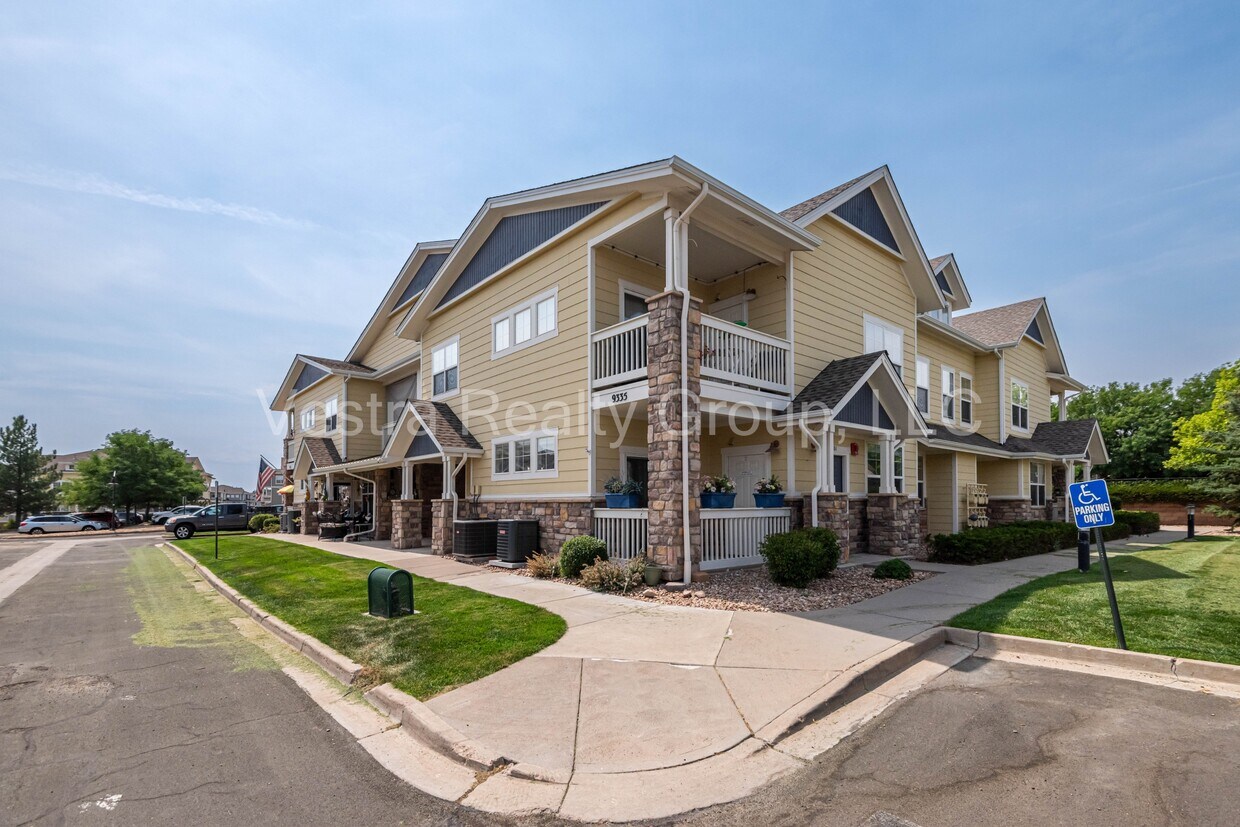 Photo - 9335 Amison Cir (Parker, CO)