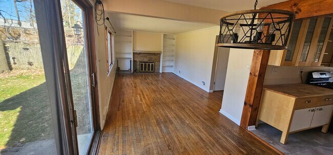 Foto del edificio - 227 Timber Ln