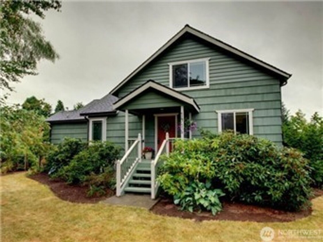 Primary Photo - 3Bd/2Ba Renton House