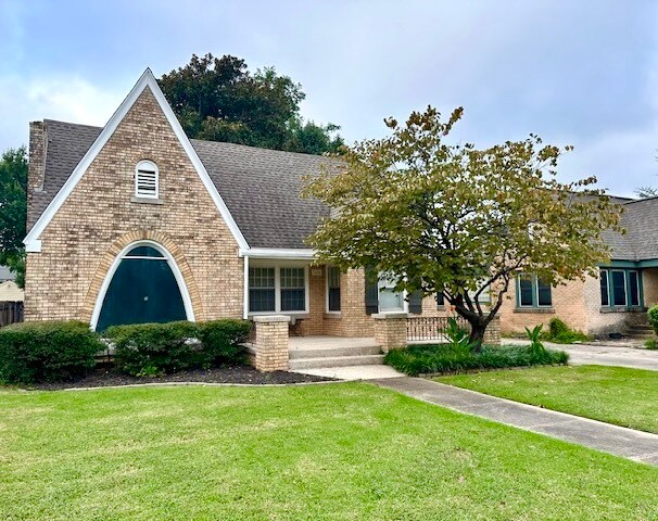 Foto principal - 3404 NW 20th St