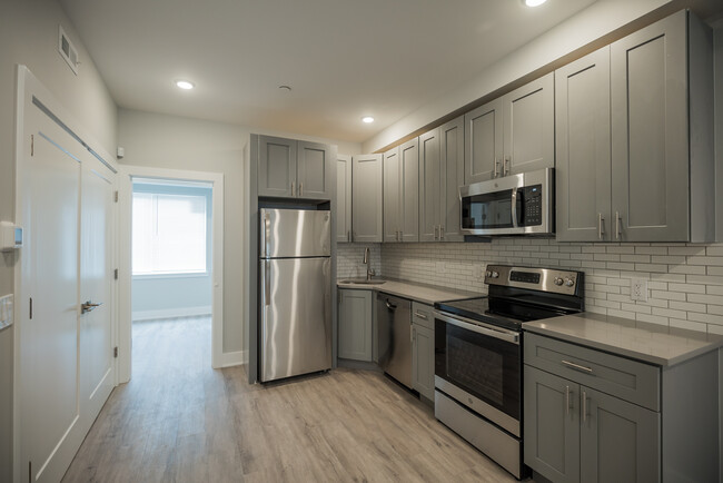 Building Photo - 3721 Brandywine St
