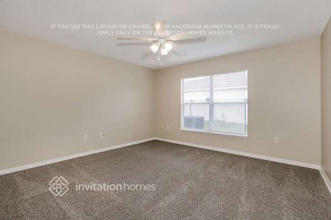 Foto del edificio - 692 Sunway Ln