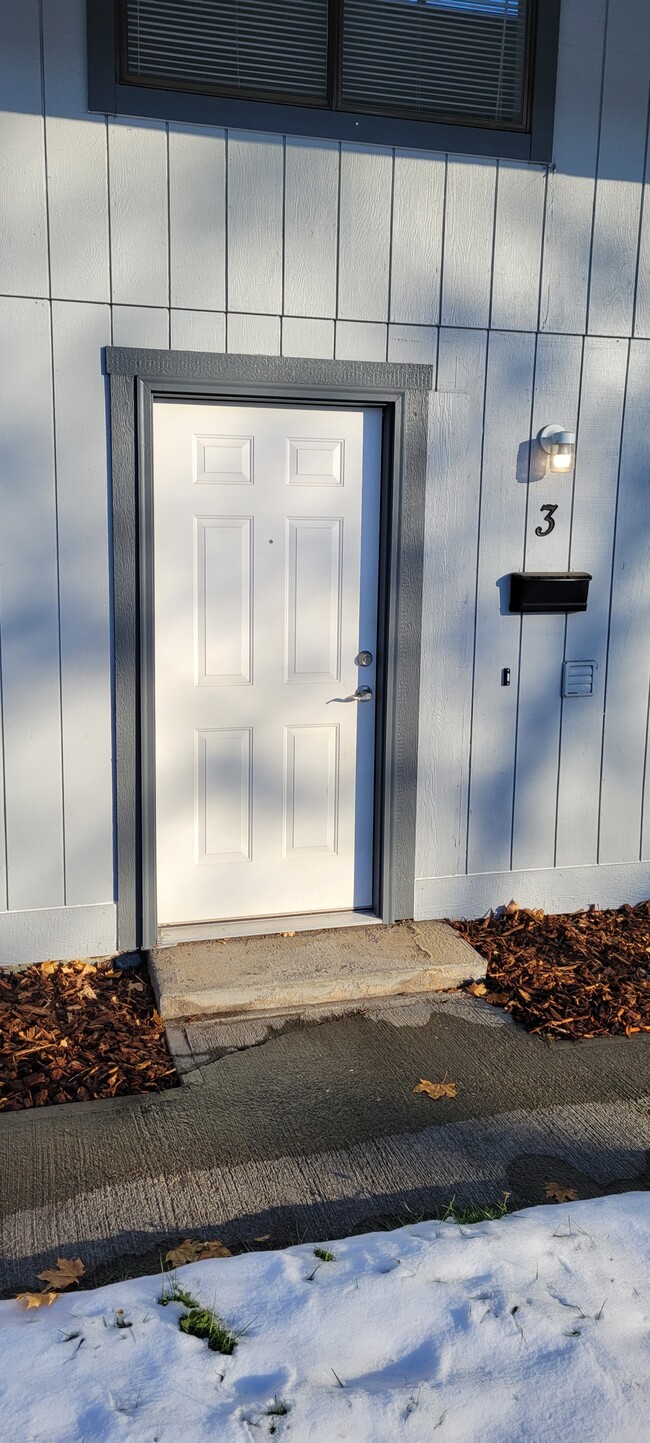 Front Door - 1830 W Maxwell Ave