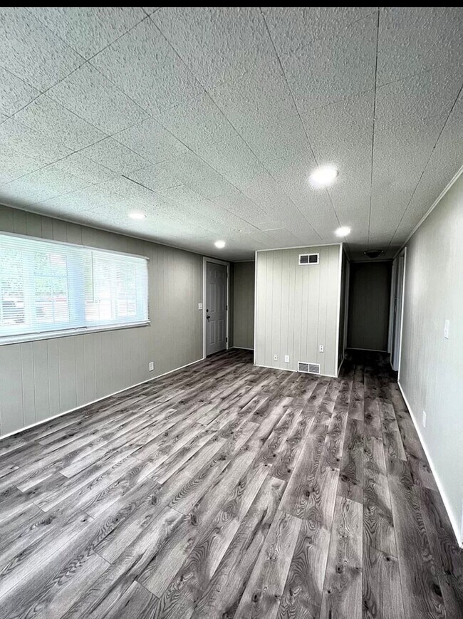 Foto del edificio - 722 N 8th St