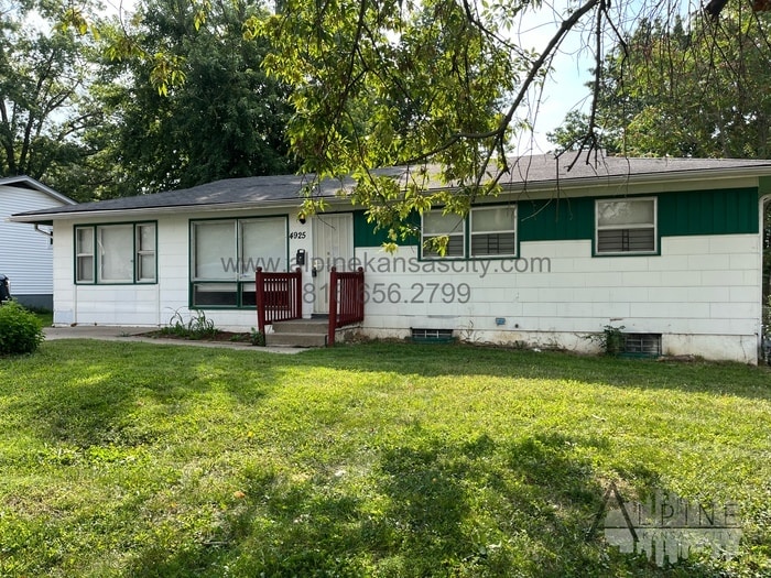 Spacious 35 Bedroom Vineyard Ranch Home House Rental in Kansas City