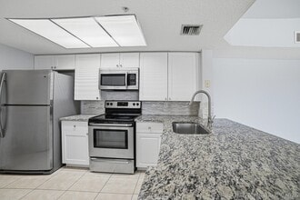 Building Photo - 5045 Wiles Rd