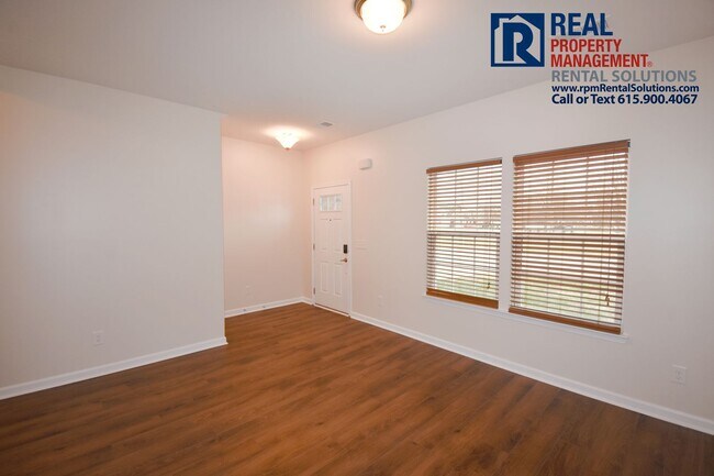 Foto del edificio - Beautiful 3BR/2.5BA+BONUS, neighborhood po...