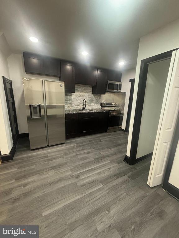 Foto del edificio - 4946 Greene St