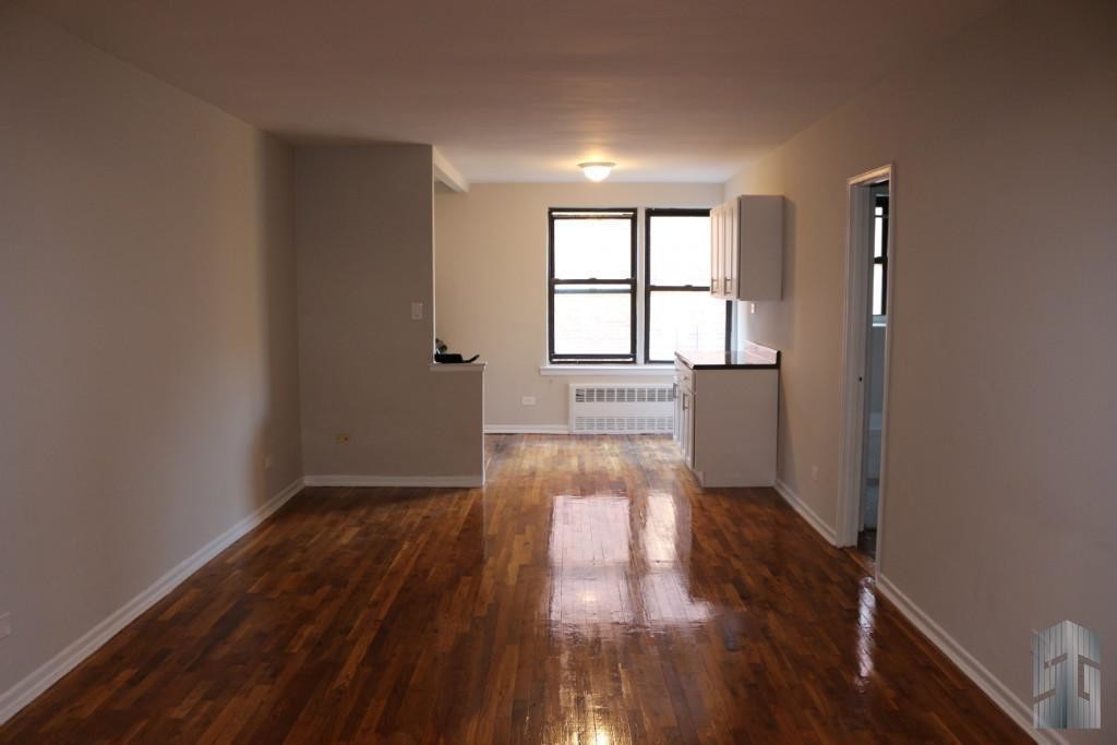 Primary Photo - 3500 Snyder Ave