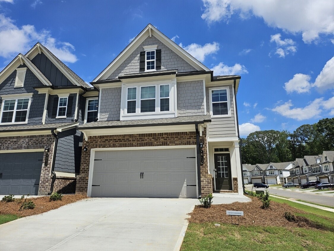 1913 Frisco Way, Suwanee, GA 30024 Townhome Rentals in Suwanee GA