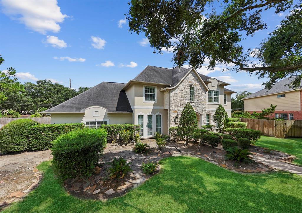 Primary Photo - 22503 Wolfs Meadow Ln