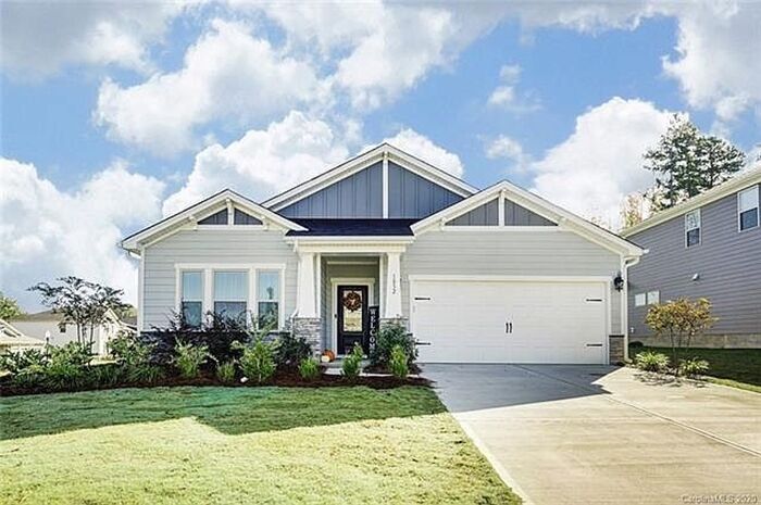 Foto principal - 1032 Ellington Downs Way