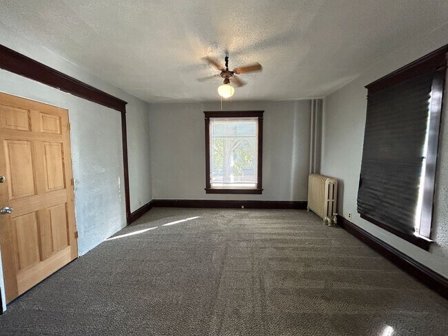 Foto del edificio - 4307 8th Ave