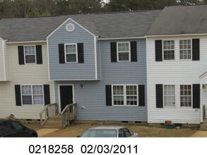 Building Photo - 4220 Kaplan Dr
