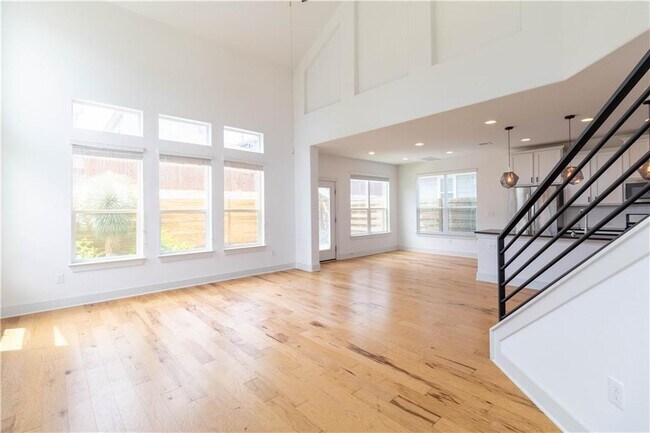 Building Photo - 7111 Mowbray St