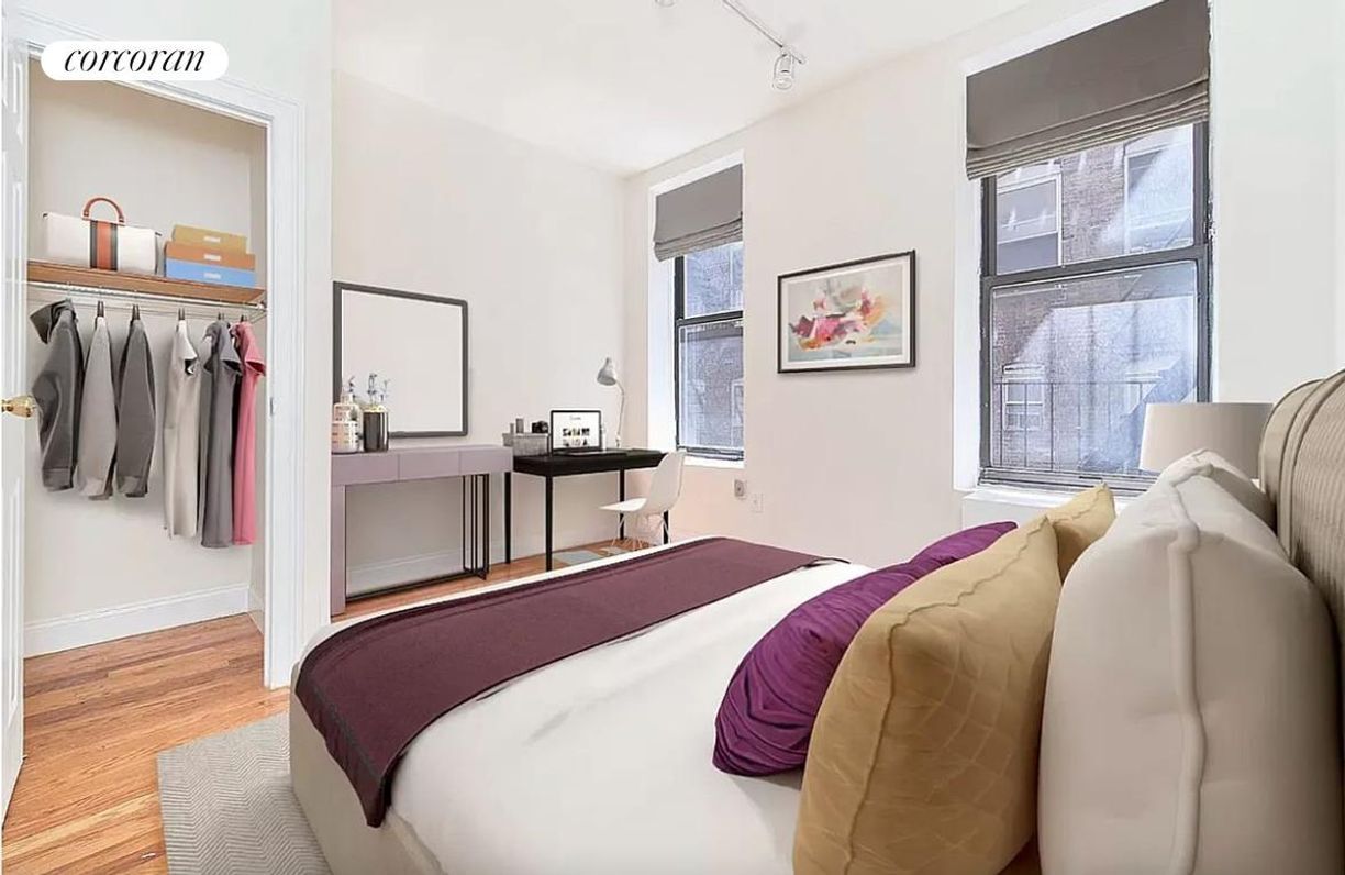 Foto del edificio - 230 E 25th St