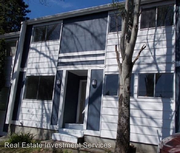 Building Photo - 10421 Mount Tacoma Dr SW