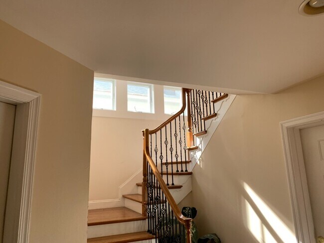 Foto del edificio - 5 Murray Ave