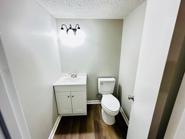 Foto del edificio - A Great Living Space in the Heart of the C...