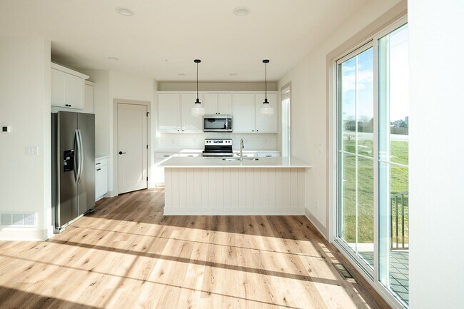 Foto del edificio - Large townhouse with plenty of room with e...