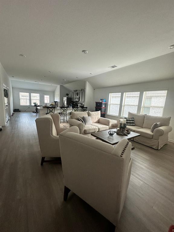 Foto del edificio - 25406 Rustic Sq Trce