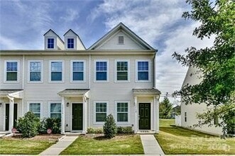 Building Photo - 13732 Calloway Glen Dr