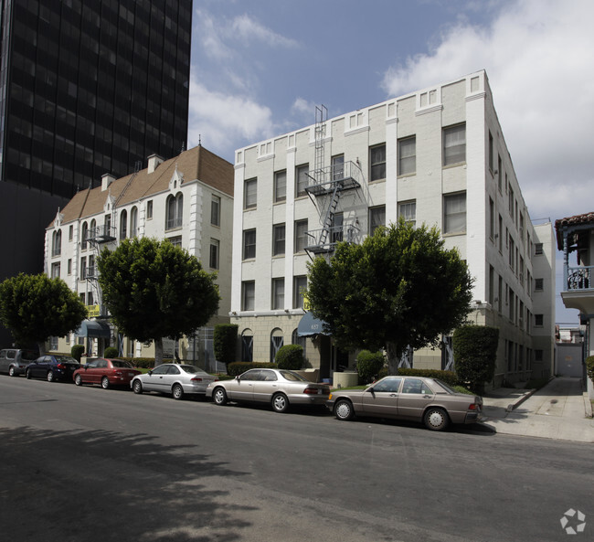 Building Photo - Cochran Apartments