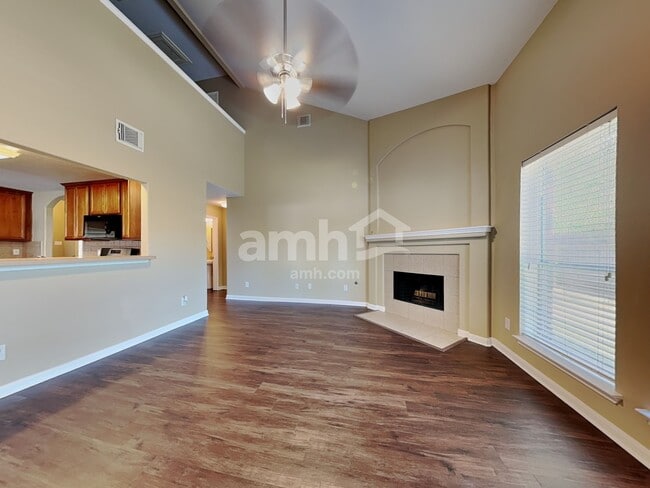 Building Photo - 22927 Lily Creek Dr