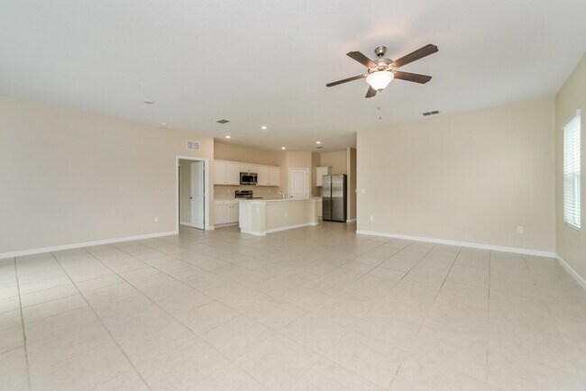 Building Photo - 324 Kenilworth Dr