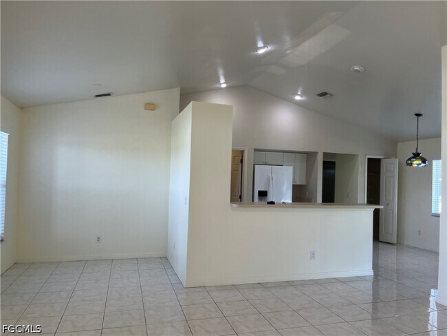 Building Photo - 1721 SW 16th Terrace