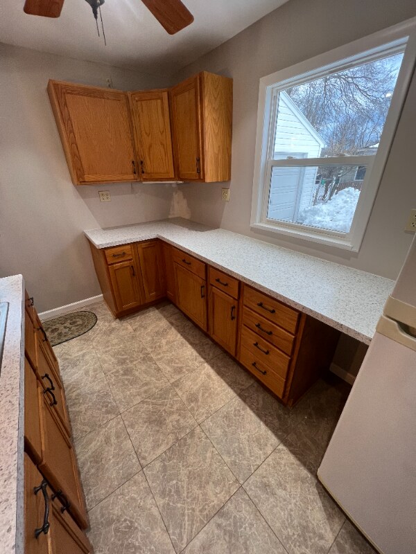 Foto del edificio - 209 Iroquois St