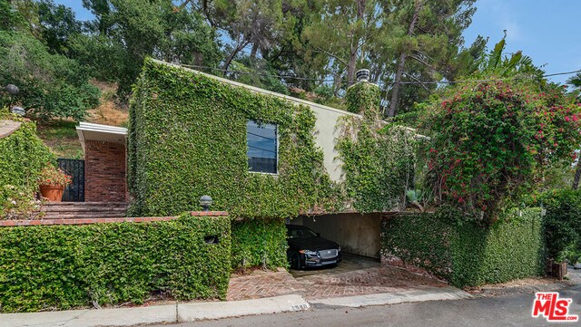 Building Photo - 1540 Oriole Ln