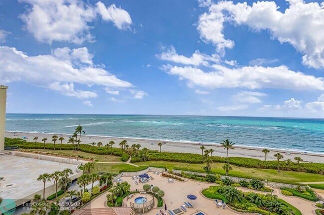 Foto del edificio - 300 Ocean Trail Way