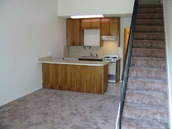 Foto del edificio - 406 N Oak St