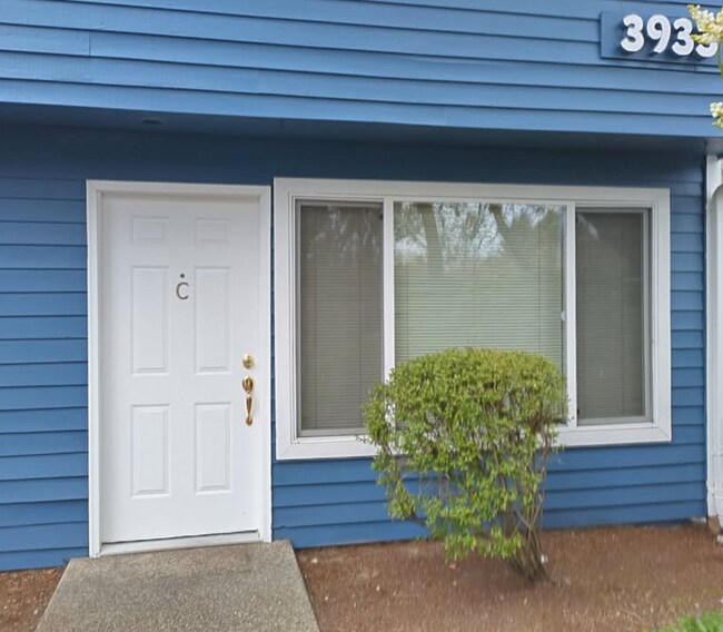 Foto del edificio - 3933 148th Ave NE