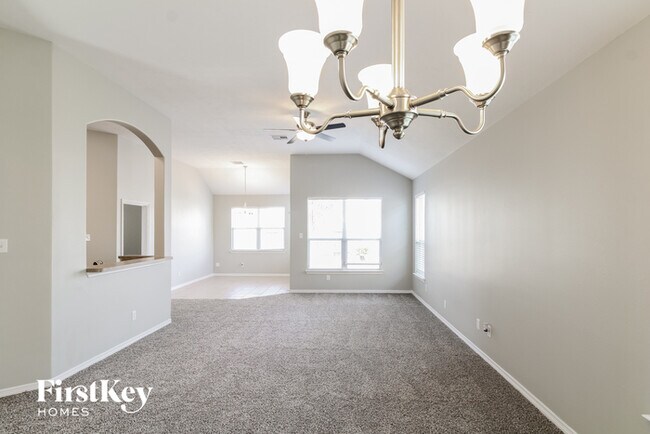 Foto del edificio - 18511 Royal Mist Ln