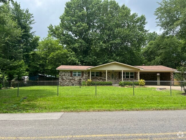Building Photo - 307 Bull Bayou Rd