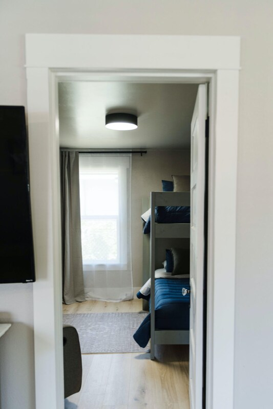 Foto del edificio - 136 10th Ave E