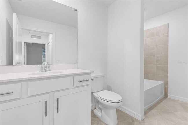 Foto del edificio - 14191 Heritage Landing Blvd