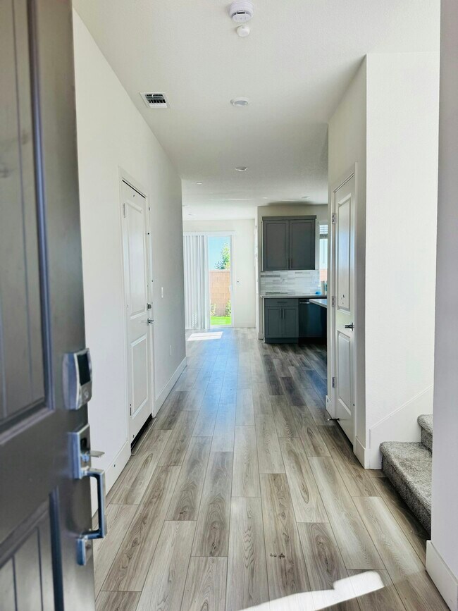 Building Photo - 3973 Telluride St