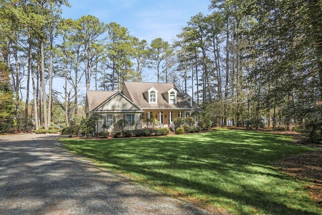 Foto del edificio - 14279 Eastfield Dr