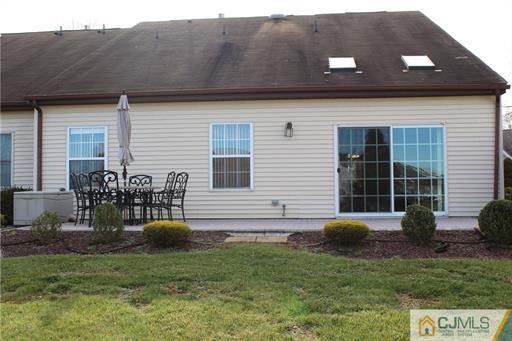 Building Photo - 44 Birmingham Ln