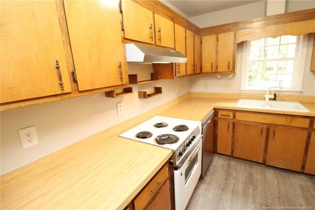 Foto del edificio - 436 W Park St