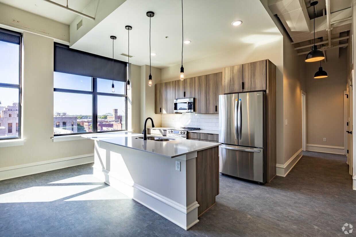 Primary Photo - Benson Lofts - Live the Lifestyle you have been dreaming of in our Luxury 1 & 2 Bedrooms