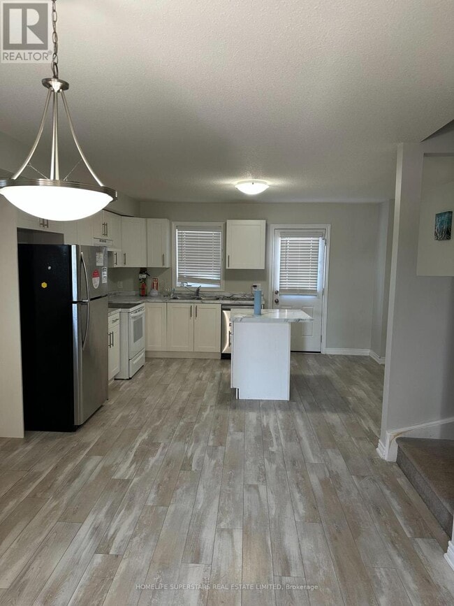 Building Photo - 7768 Ascot Cir