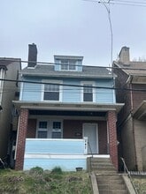 Building Photo - 247 Watson Blvd
