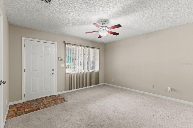 Foto del edificio - 1022 Disston Ave