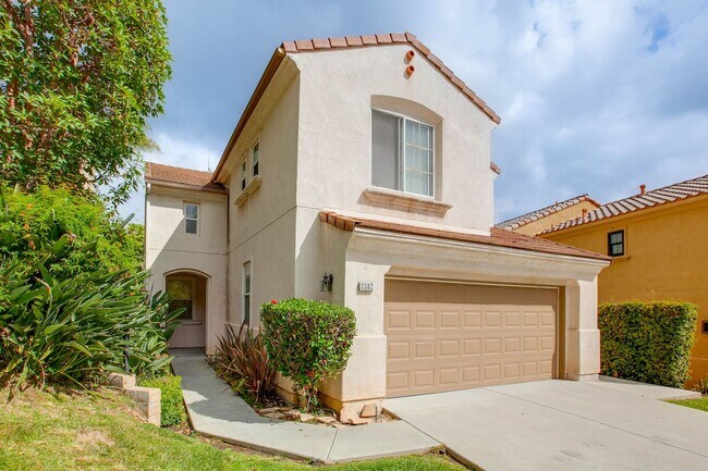 Foto del edificio - Large spacious home in a quiet neighborhoo...